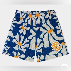 Eric Emanuel shorts size Medium